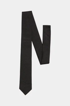 D2 Classic Tie