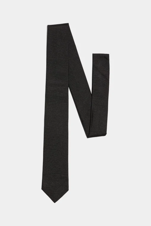 D2 Classic Tie