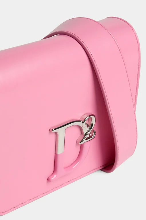 D2 Statement Shoulder Bag