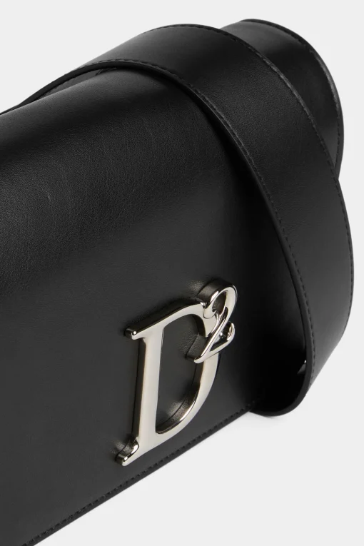D2 Statement Shoulder Bag