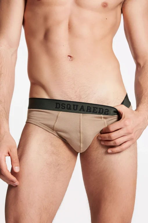 Dsquared2 Logo Brief