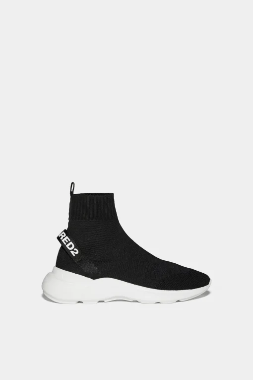 Fly Sneakers