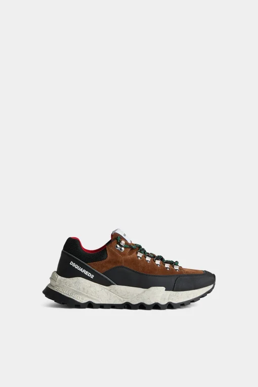 Free Sneakers