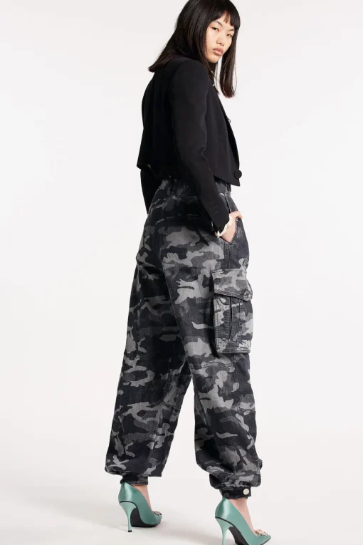 Grey Camo Wash Cargo Pants