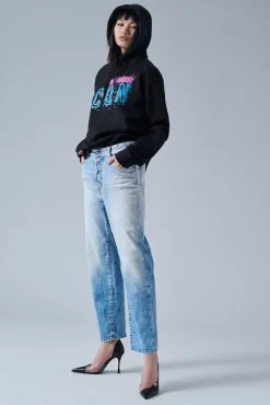 Icon Light Wash Boston Jeans