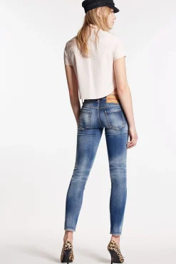 Medium Clean Wash Jennifer Jeans