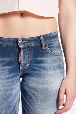 Medium Clean Wash Jennifer Jeans