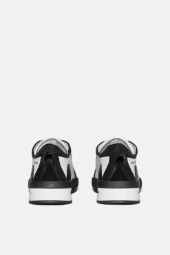Original Legend Sneakers
