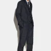 Osaka Suit