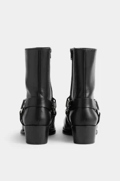 Ring Boots