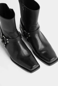 Ring Boots
